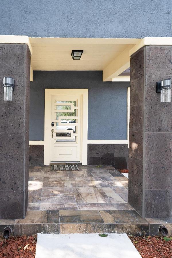 Private Hot Tub3bd2ba 2 Miles To Sa River Walk Сasa de vacaciones
