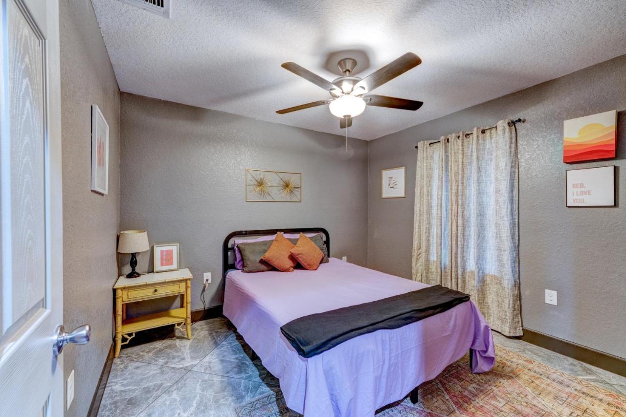 Сasa de vacaciones Private Hot Tub3bd2ba 2 Miles To Sa River Walk *